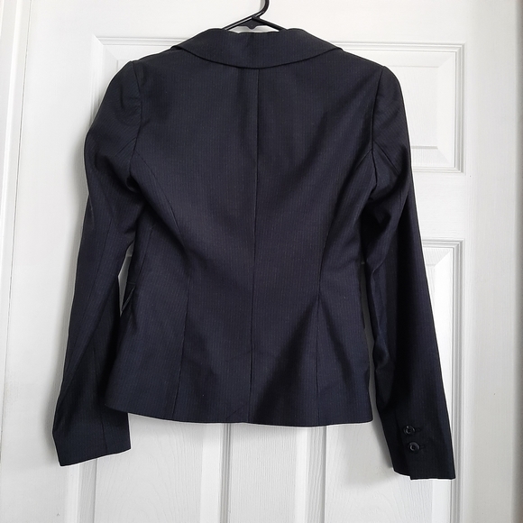 Aritzia Talula Babaton Pinstripe Black Blazer 2 - Picture 7 of 7